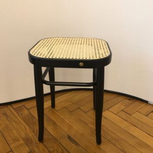 Thonet Hocker