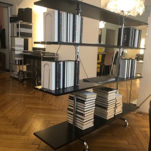 TECTA Regal S44 mit 4 höhenverstellbaren Böden