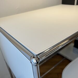 LEATHER ON TOP - Lederauflage für USM Haller, magnetisch