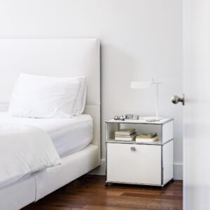 USM Haller Nachttisch QS M55