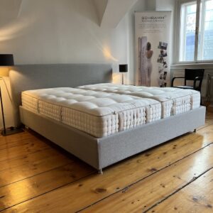 ABVERKAUF - AUSSTELLUNGSBETT - Schramm Origins Gala 28M Change K114-100, 180 x 200 cm