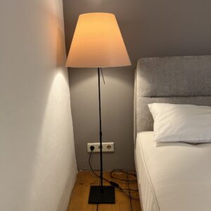 Costanza Table, Black/Soft Skin - Luceplan