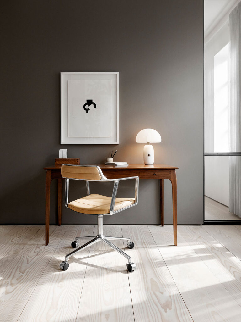 vipp 452 swivel chair sand 03 on