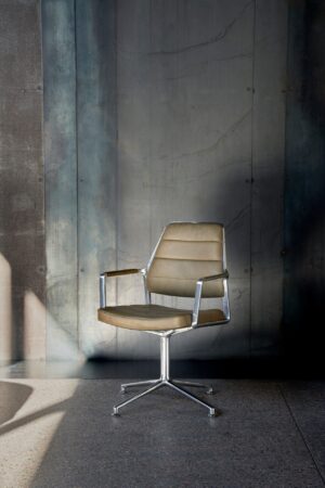 VIPP455 Swivel Alu-Chair - Aluminium-Drehstuhl